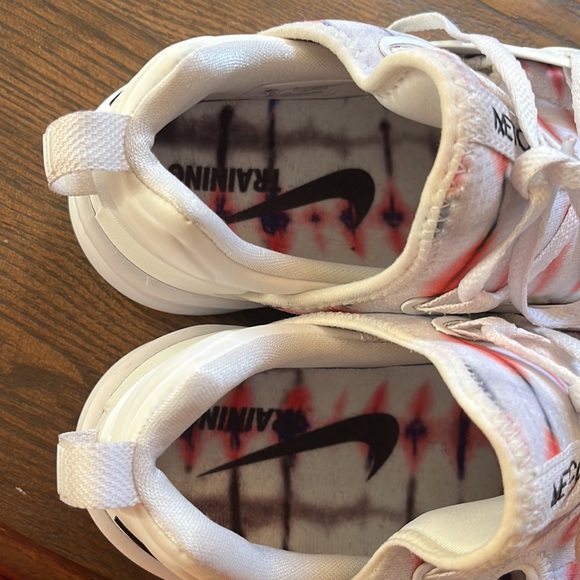 WOMEN'S NIKE FREE METCON 2 AMP CI1753-109. Women’s size 10.5. - Picture 5 of 7